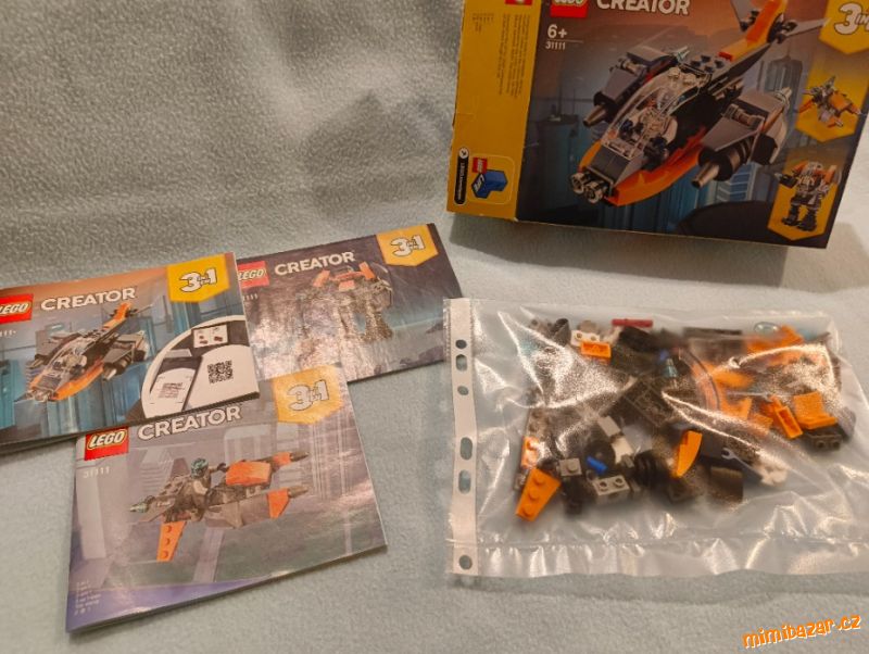 LEGO® Creator 31111 Kyberdron 3v1