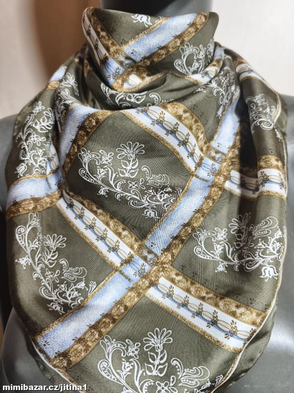 Hedvábný šátek nový