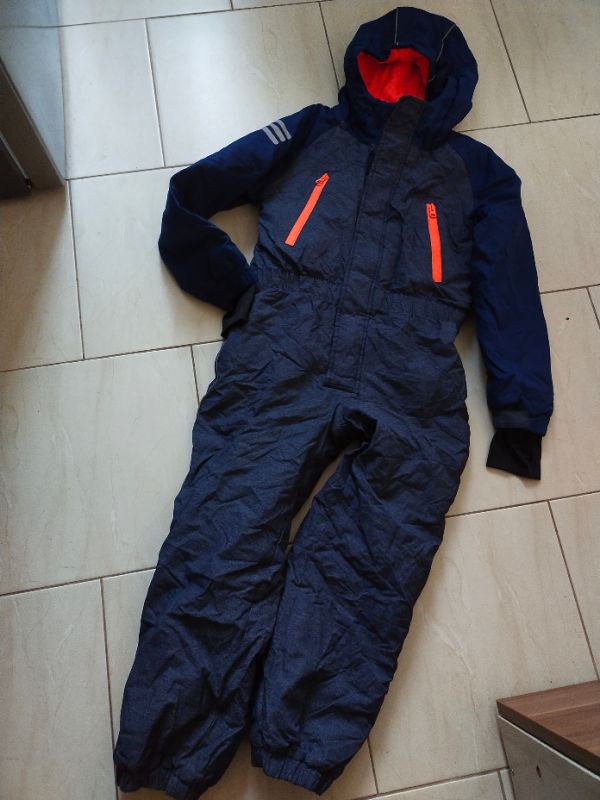 Zimní chlapecká kombinéza vel. 134