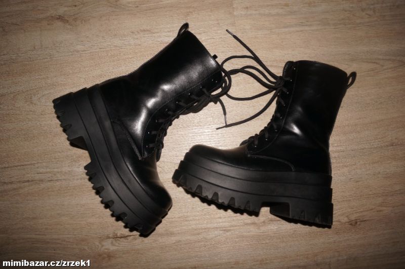 Super zateplené kozačky vel.36