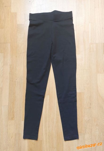 LEGÍNY, ELASŤÁKY FB SISTER