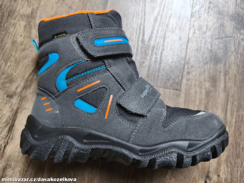 Superfit Husky 2 v.36 - top stav