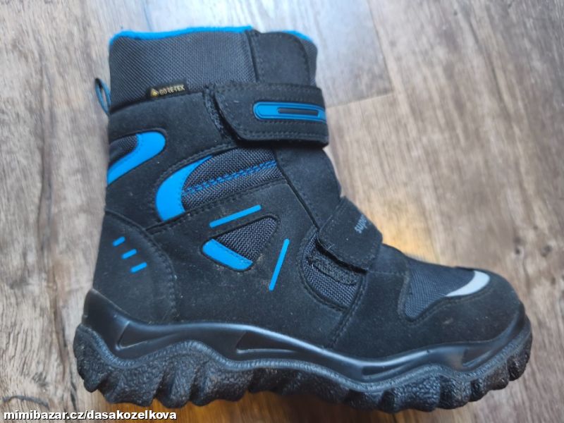 Tyrkysovočerné SUPERFIT Husky2 vel.34M