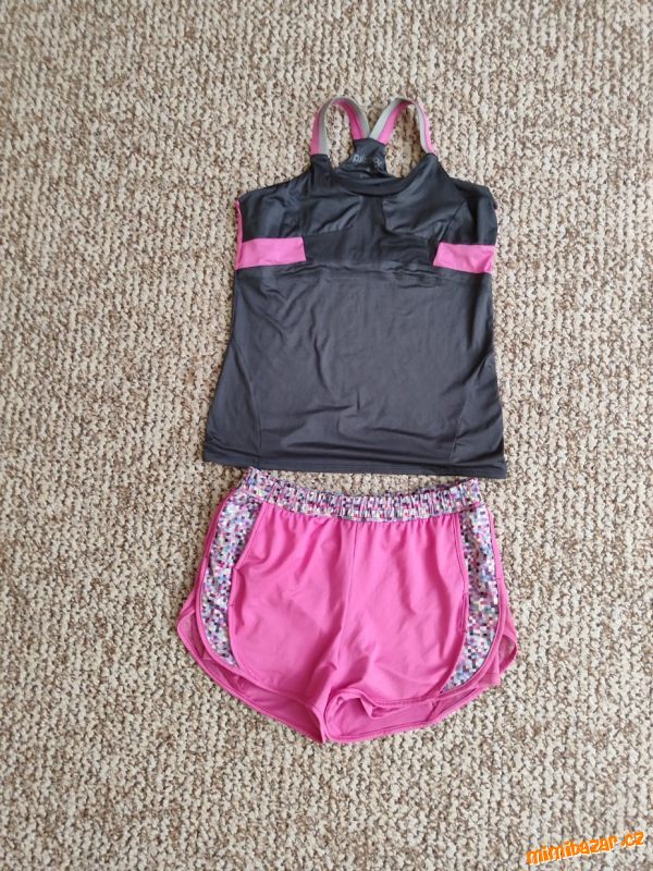 Tenisový komplet vel. S, XS