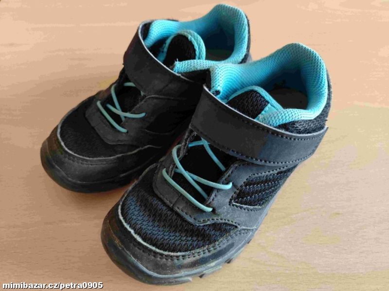 Dětské sportovní boty na suchý zip vel. 28