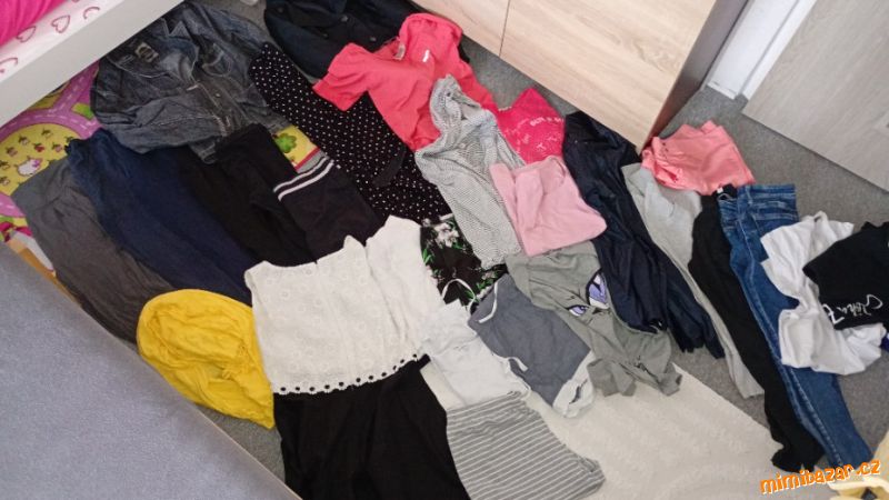 Dámské oblečení vel.38-40