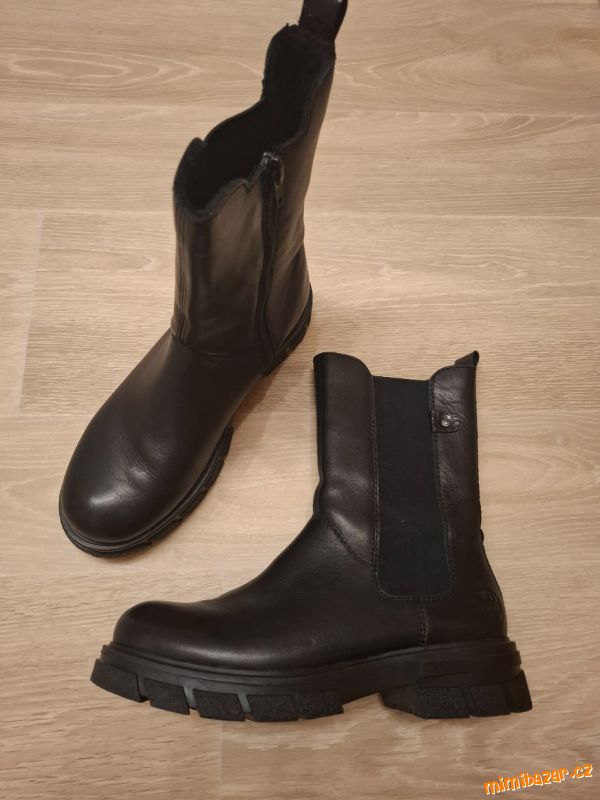 Kotníkové zimní boty TOP STAV