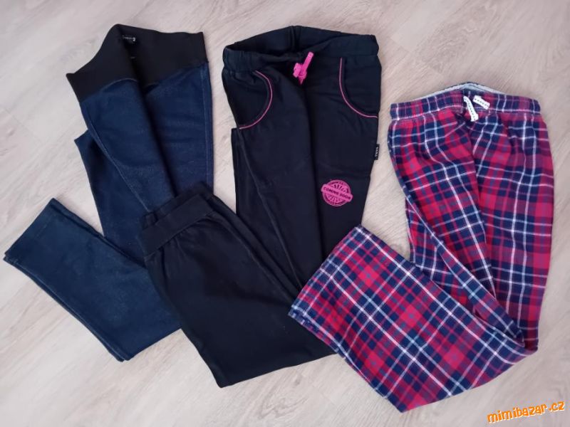 DÍVČÍ BAVLNĚNÉ KALHOTY - vel.152/158 zn.Betty Mode