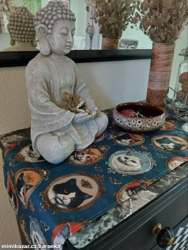 Modrý běhoun přes stůl, motiv kočka, 29×140 cm