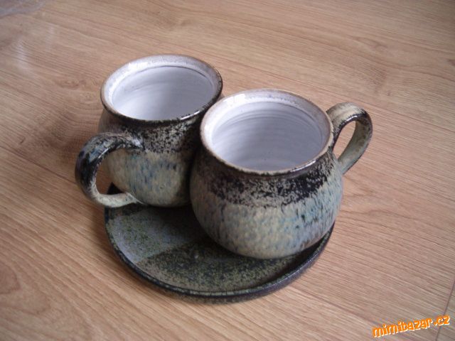 Keramická souprava 2 hrnky pro dva s podšálkem