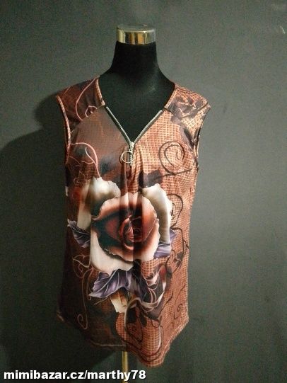 *** KRÁSNÝ DÁMSKÝ VZOROVANÝ TOPÍK, VEL.XL ***