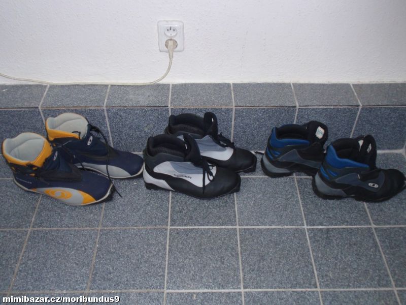 TOP SNS BOTY NA BĚŽKY SALOMON VEL.45, 5