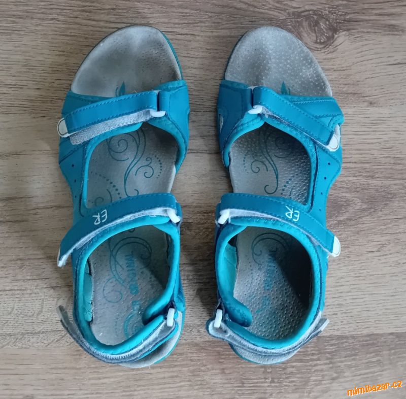 Sandálky