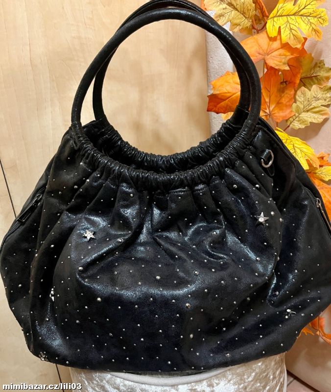 ČERNÁ VELKÁ MĚKKÁ ZDOBENÁ KABELKA HERISSON ITALY