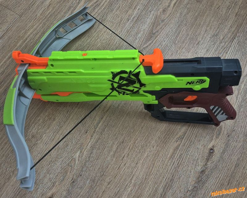 Nerf Zombie Strike Outbreaker - KUŠ