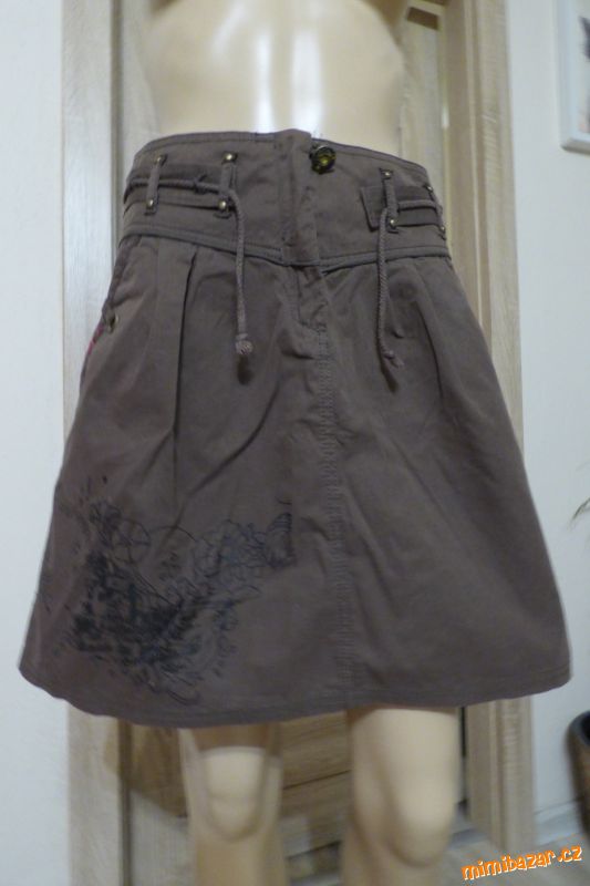 Dámská sukně vel. 36