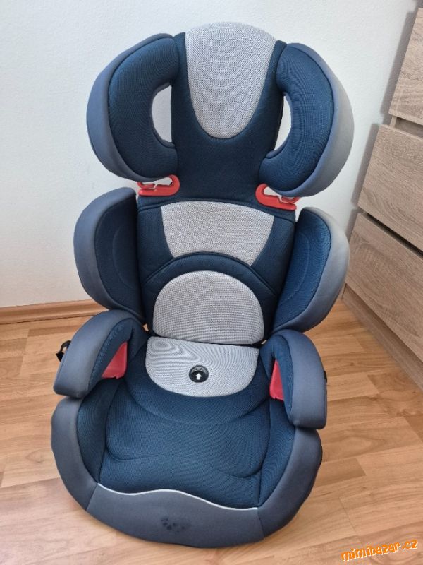 Autosedačka Chicco Universal 15-36 kg