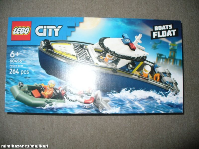 Lego City 60456 Honička v policejní lodi