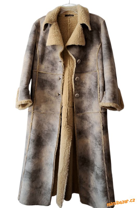 Kožešinový kabát dlouhý