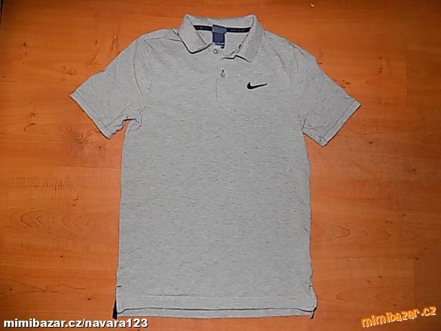 Polotriko, tričko Nike, vel. S