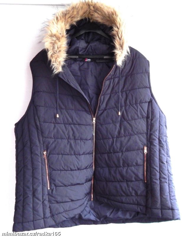 Modní prošívaná zimní vesta vel.58/60
