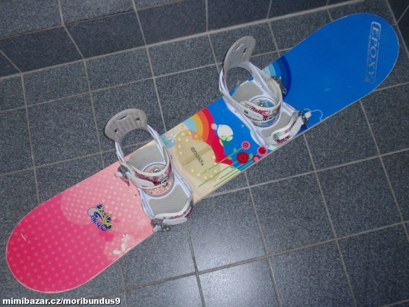 NASERVISOVANÝ 137 CM DÍVČÍ SNOWBOARD BURTON PUNCH