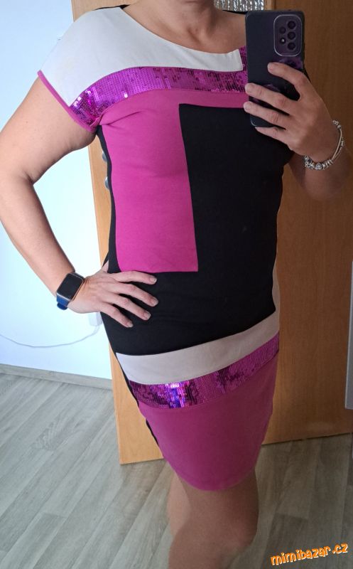 4) šaty s pajetkami Bonprix BPC Bodyflirt 40/42