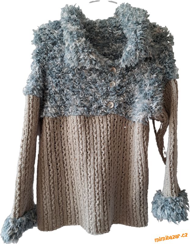 Modrobéžový svetr