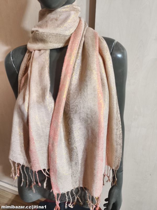 Béžovo lososová šála se zlatou nití