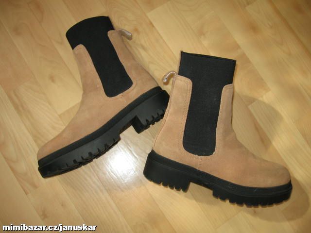 Kožené dámské boty / hnědé kozačky RESERVERD