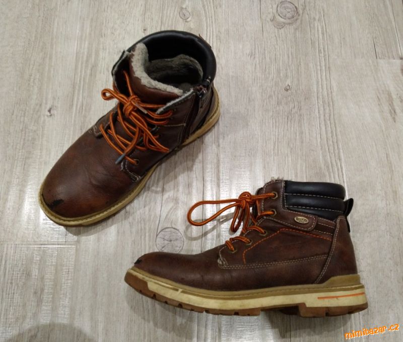 Zateplené kotníkové boty zn.Dockers vel.36