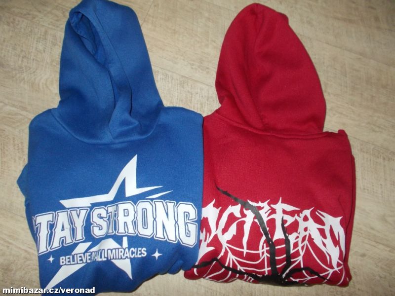 DVĚ SUPER MIKINY NA 12/13 LET TOP STAV