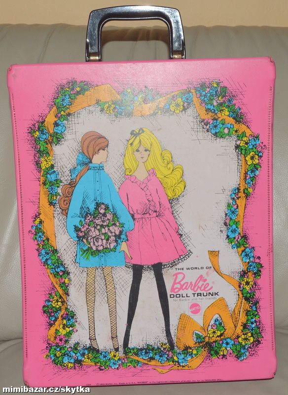  + + + RETRO KUFR BARBIE + + + 