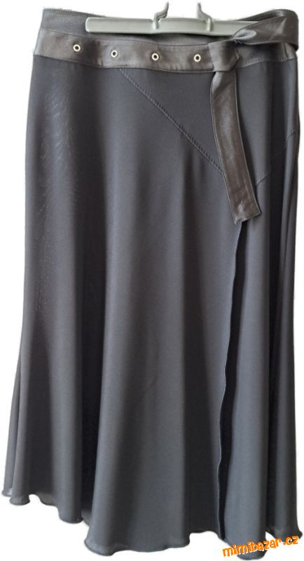 Sukně černá ačková