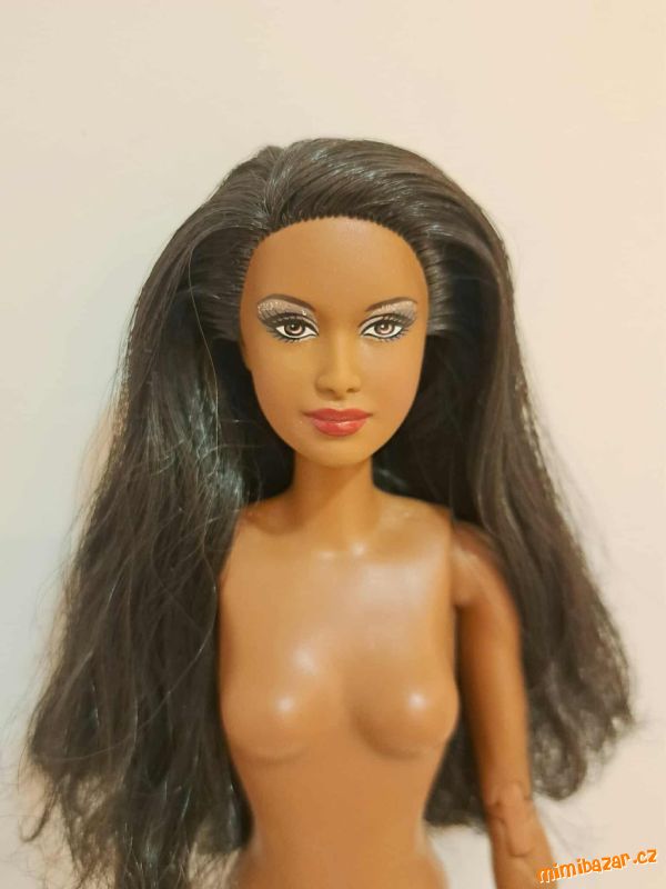 Na prodej sberatelska Barbie Holiday 2012 AA