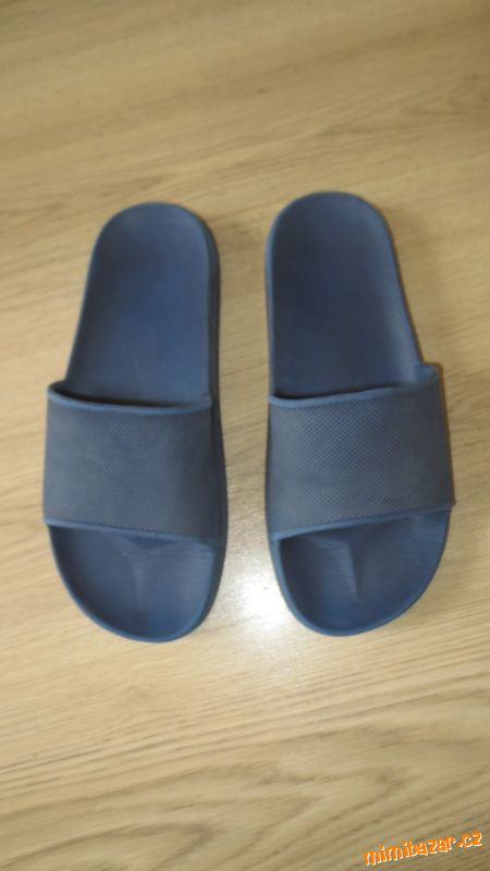 Pantofle Coqui 41 - 26 cm