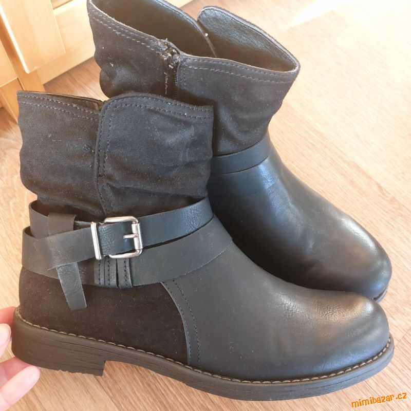 ZIMNÍ POHODLNÉ BOTY CCC