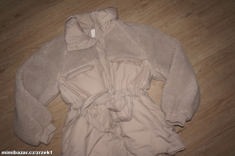 H&M zimní bunda s páskem vel.M
