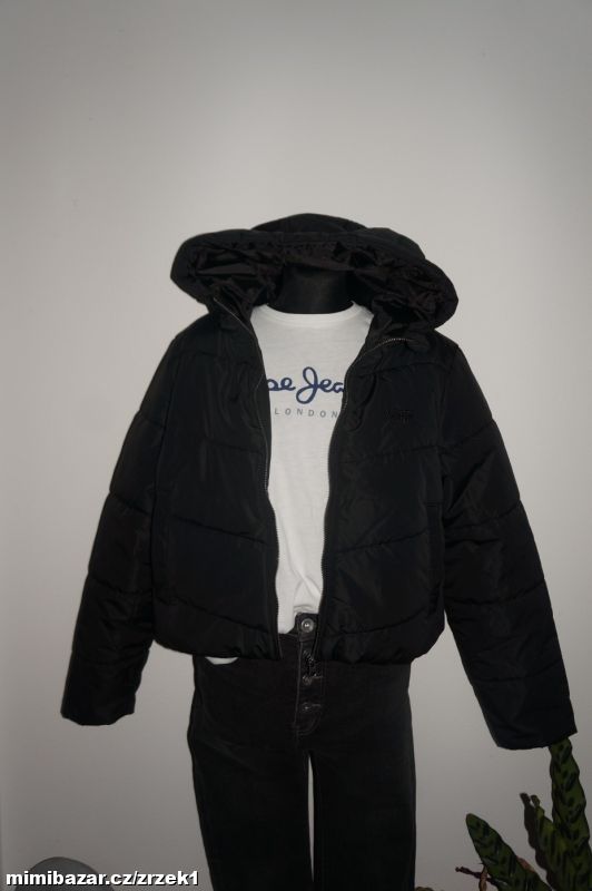 VANS zimní bunda Mte Foundry Crop Puff Hood vel.M