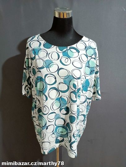 *** KRÁSNÉ DÁMSKÉ VZOROVANÉ TRIKO, VEL.XL ***
