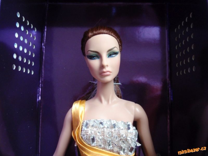Integrity Toys AGNES Legendary Status