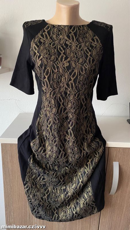 Dámské šaty