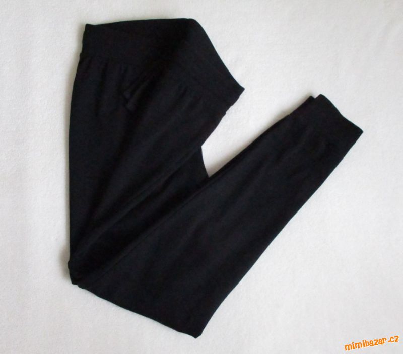 Dívčí tepláky černé Pepperts 158 164