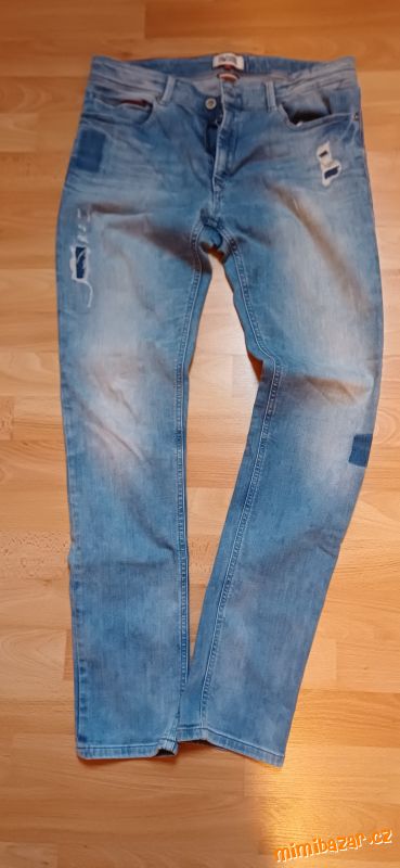 Džíny Tommy Hilfiger, vel. 176