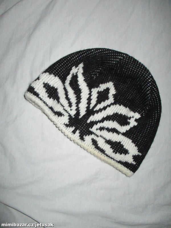 Dámská zimní čepice s vlnou vel one size