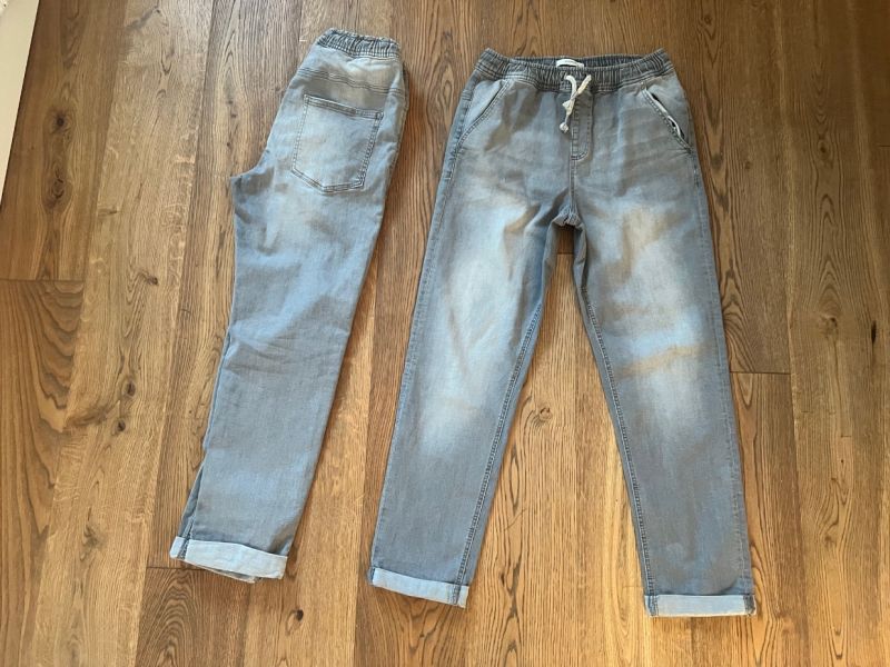 Šedé džíny Reserved vel. 170