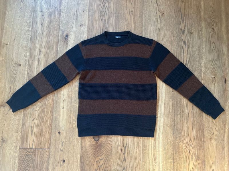 Krásný svetr Mayoral vel. 18