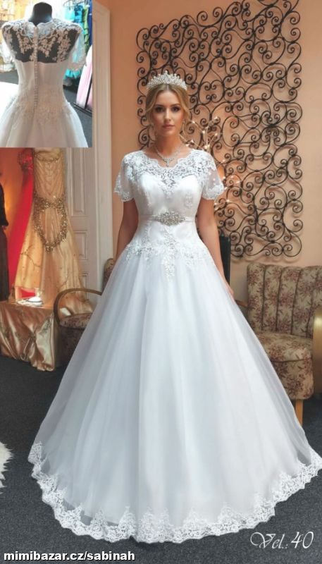 SVATEBNÍ ŠATY VHODNÉ NA POLONÉZU vel.40