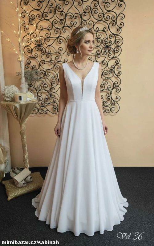 ELEGANTNÍ SVATEBNÍ ŠATY vel.36