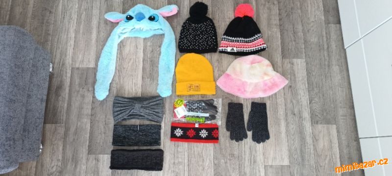 Čepice, rukavice, čelenka - zimní